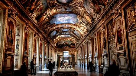 Luvrul și-a târât necazurile și în 2026: muzeul și-a închis, din nou, porțile din cauza grevei personalului