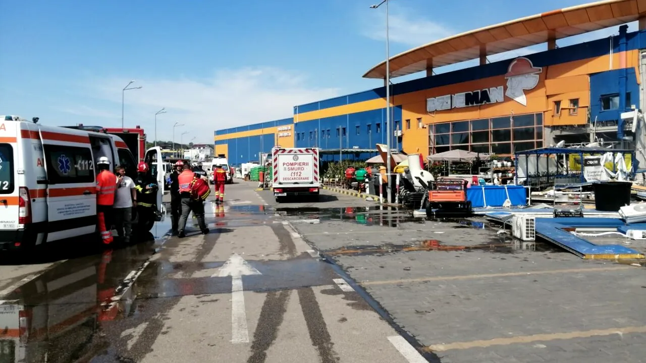 MS, actualizare privind starea victimelor după explozia de la Dedeman Botoșani: „Doi pacienți, în continuare în stare gravă. Sunt intubați”