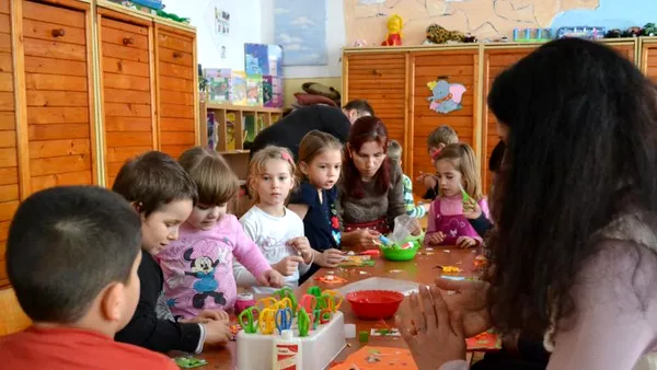 Germania. Copii pot contribui la sistemul de pensii de la 6 ani