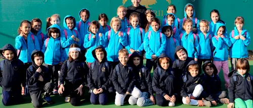 Simona Halep, un nou gest impresionant: 40 de copii joacă tenis cu ajutorul ei.  Primul pas a și fost făcut
