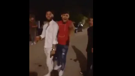 VIDEO. SPARTACUȘII din Horezu au făcut haos în stradă: „Să vină Poliția, ne batem cu ei” / „Un alt caz de conjunctivită la cerere”