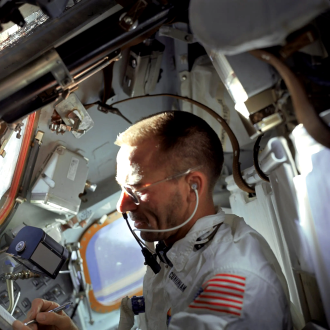 A murit Walter Cunningham, ultimul astronaut supraviețuitor al misiunii Apollo 7. Avea 90 de ani / Sursa foto: NASA