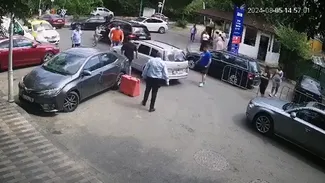 Doi lideri ai CLANULUI Fabian, reținuți după ce au agresat două persoane în curtea Spitalului Universitar