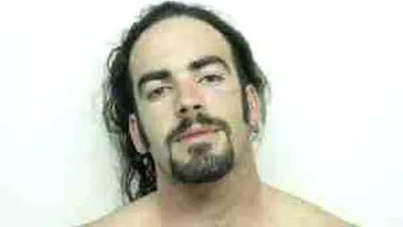 A murit după ce a mâncat zeci de gândaci și viermi, în cadrul unui concurs. VIDEO