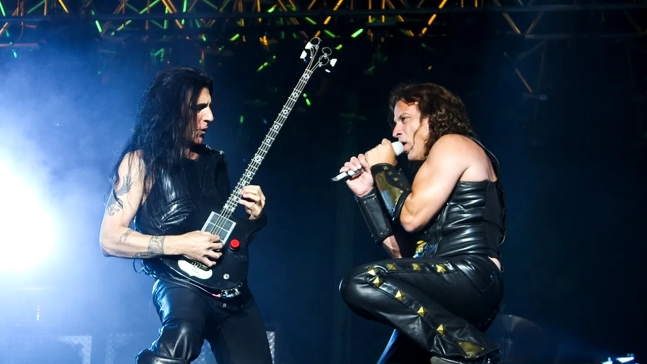 Drapelul României, pe coperta noului album Manowar - FOTO