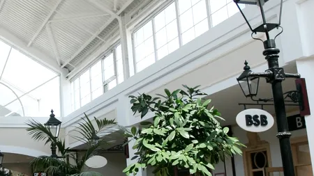 Retailerul de modă BSB va deschide până la sfârșitul lunii iunie două magazine în România