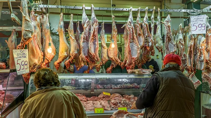 Carne congelată importată din Germania, infestată cu noul coronavirus! Un muncitor a fost testat pozitiv