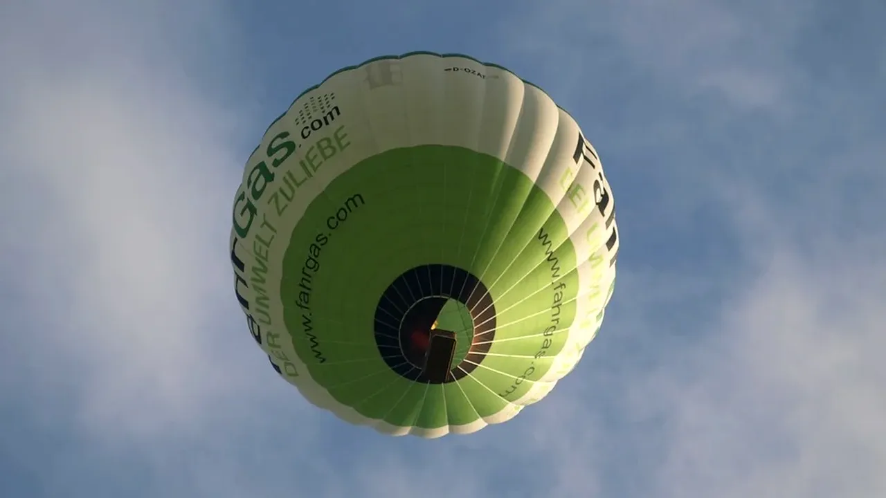 AUSTRALIA. Un bărbat a murit după ce a căzut dintr-un balon cu aer cald