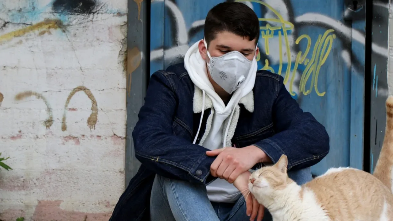 OMS trage un semnal de alarmă: COVID-19 provoacă efecte grave pe termen lung atât la pacienţii spitalizaţi, cât şi la cei trataţi acasă