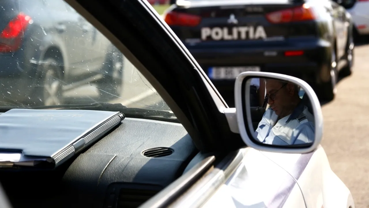 Ilfov: Un glonț tras de polițiști spre mașina unui suspect a ricoșat în parbrizul altui autoturism