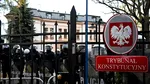 Comisia Europeană le-a transmis polonezilor că e datoria lor să își rezolve criza de la Curtea Constituțională. Un fost premier polonez a cerut ședință în Parlamentul European
