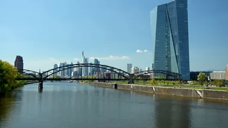 BCE reduce dobânda de referință în ZONA EURO, dar va continua o politică monetară prudentă