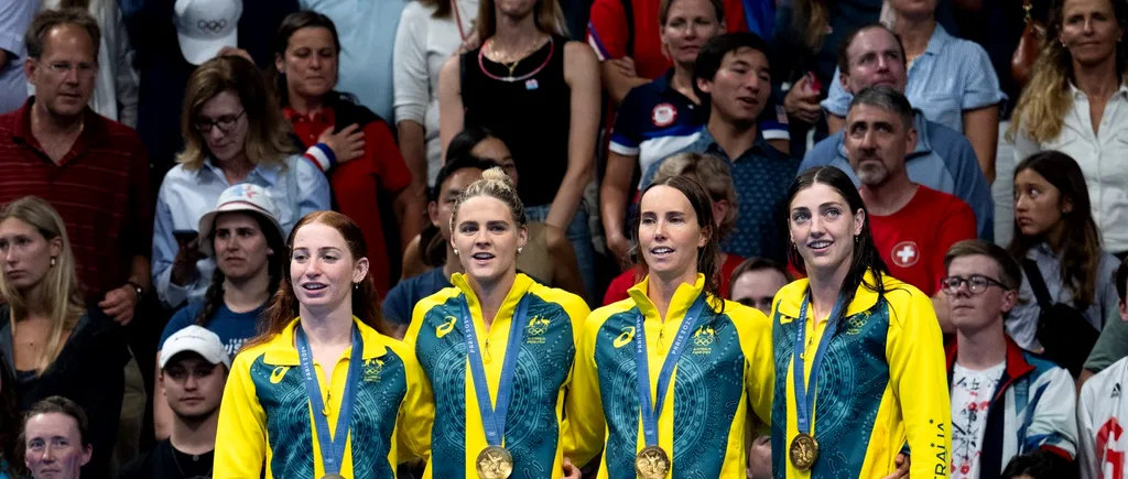 Comentator olimpic, CONCEDIAT pentru o remarcă sexistă la adresa echipei feminine de înot a Australiei, care a câștigat medalia de aur