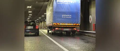 Incă un incident în Pasajul Unirii. Un camion a rămas blocat în interior | VIDEO