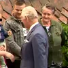REGELE Charles al III-lea a ajuns la proprietatea sa din Valea Zălanului, în județul Covasna, unde a fost întâmpinat de mai mulți localnici