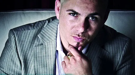 Rapperul Pitbull, nevoit să cânte într-un magazin Walmart din Alaska, în urma unei farse de pe internet