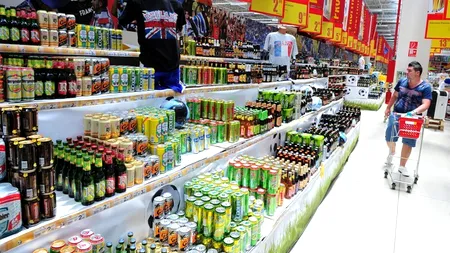 Real și-a redus pierderile anul trecut cu 39%, iar viitorul proprietar, Auchan, a trecut pe profit