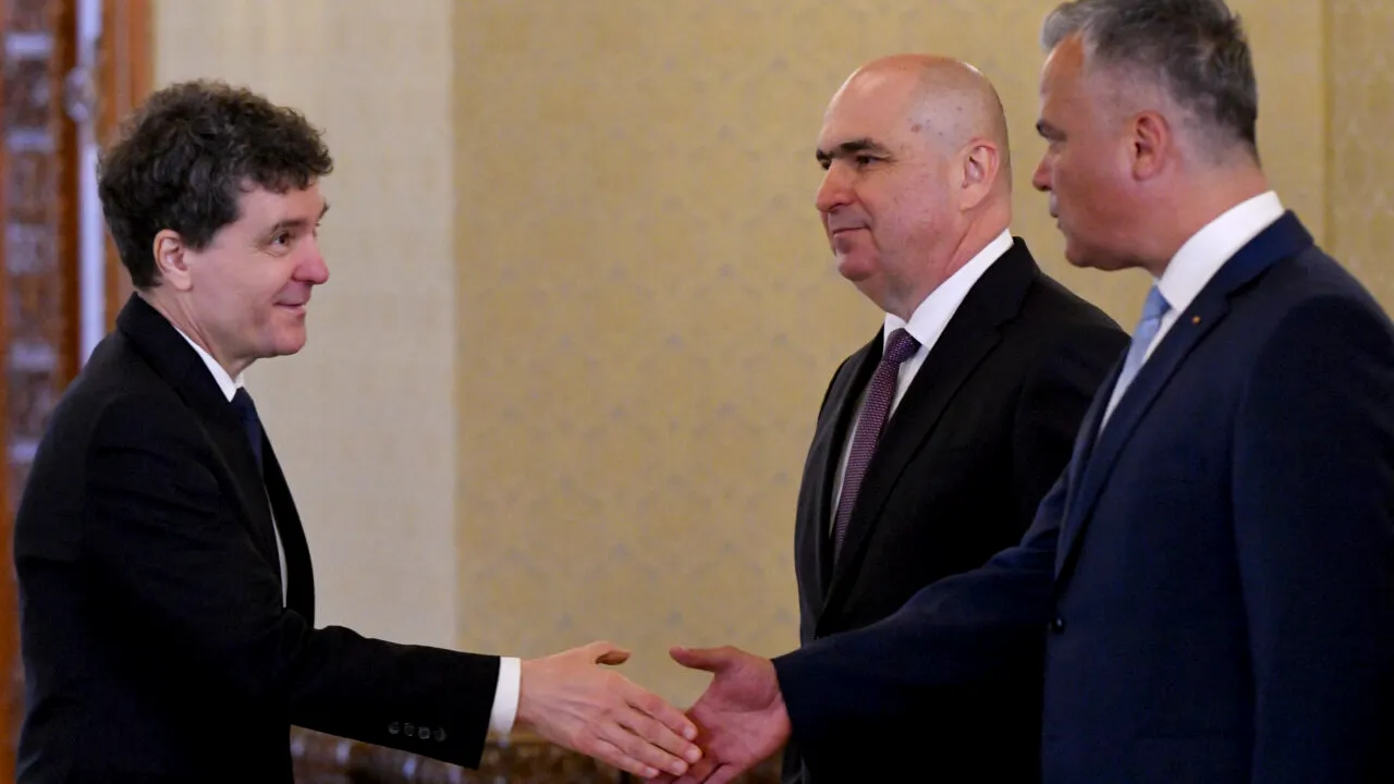 Adrian Veștea a mărturisit în ședința PNL că Nicușor Dan l-a luat cu SPP-ul să îl facă premier. Cum l-a convocat președintele