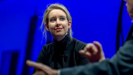 Elizabeth Holmes, considerată „noul Steve Jobs”, condamnată la 11 ani de închisoare pentru fraudă