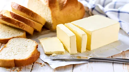 Untul devine un produs de LUX în toată Europa. Prețul tot mai mare al untului le provoacă probleme cofetarilor din cauza producției scăzute de lapte