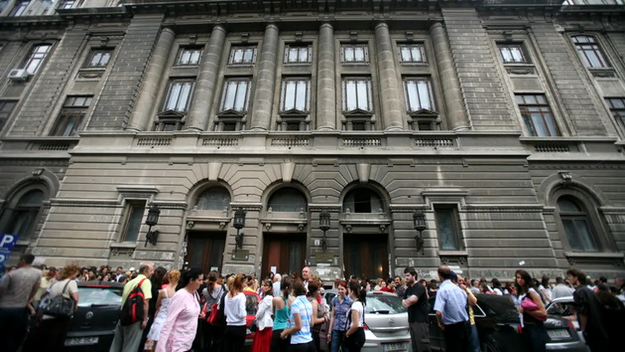 Universitatea din București, TOTUL despre admiterea din iulie 2024. Programele de licență unde a fost cea mai mare CONCURENȚĂ