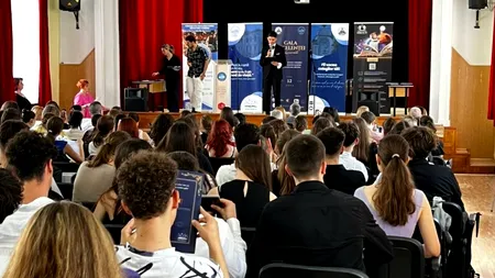 Elevii de EXCELENȚĂ ai Colegiului Național „Gheorghe Lazăr”, premiați pentru performanțele academice / Fundația Dan Voiculescu, partener educațional