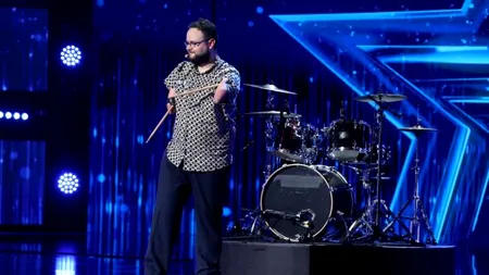 Povestea de viață emoționantă a lui Cornel, toboșarul fără mâini de la „Românii au talent”