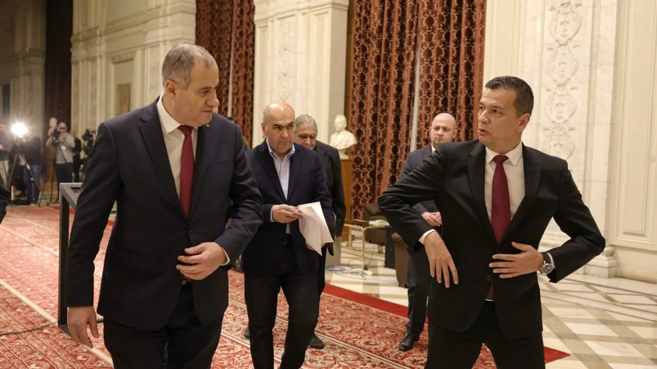 Un nou acord în coaliție: doar 12.000 de bugetari din administrația publică vor fi dați afară. Impactul bugetar ar fi de 1,7 miliarde lei - SURSE