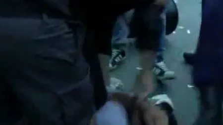 Tânăr bătut crunt de trei bodyguarzi, la un concert Cargo. Șeful lor a văzut „câteva imagini neplăcute