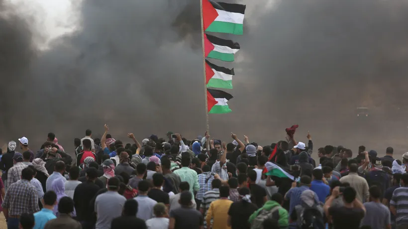 Cel puțin 59 palestinieni morți și peste 2.700 răniți, în ciocnirile violente de la granița Israelului cu Fâșia Gaza. VIDEO