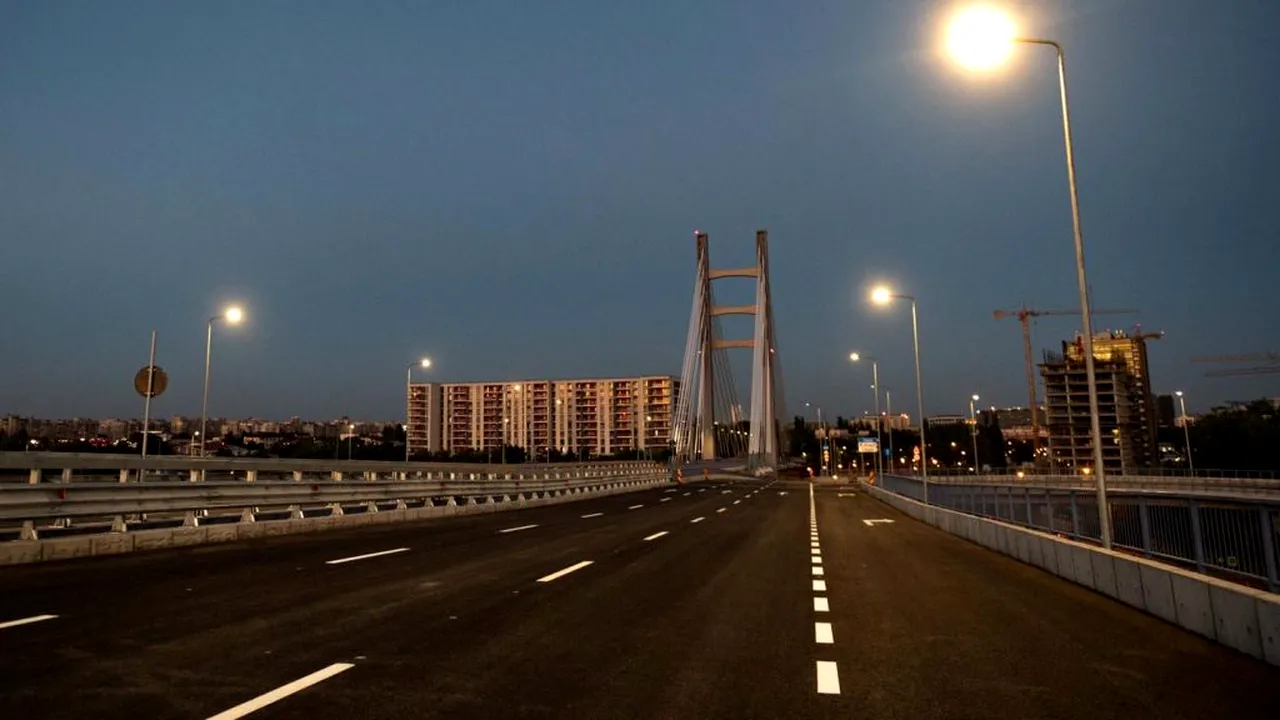 Nicușor Dan, despre Podul Ciurel: „Nu ajută la mare lucru” / Firea: „E splendid. Își va dovedi utilitatea”