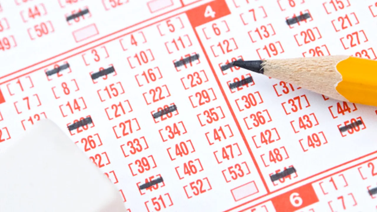 56, 11, 54, 18, 6. Sfânta loterie