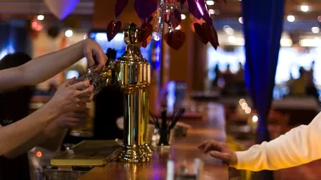 Berea fără alcool, o variantă bună de hidratare 