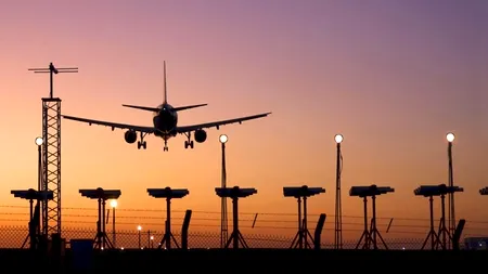 Cele mai periculoase linii aeriene din lume. GALERIE FOTO