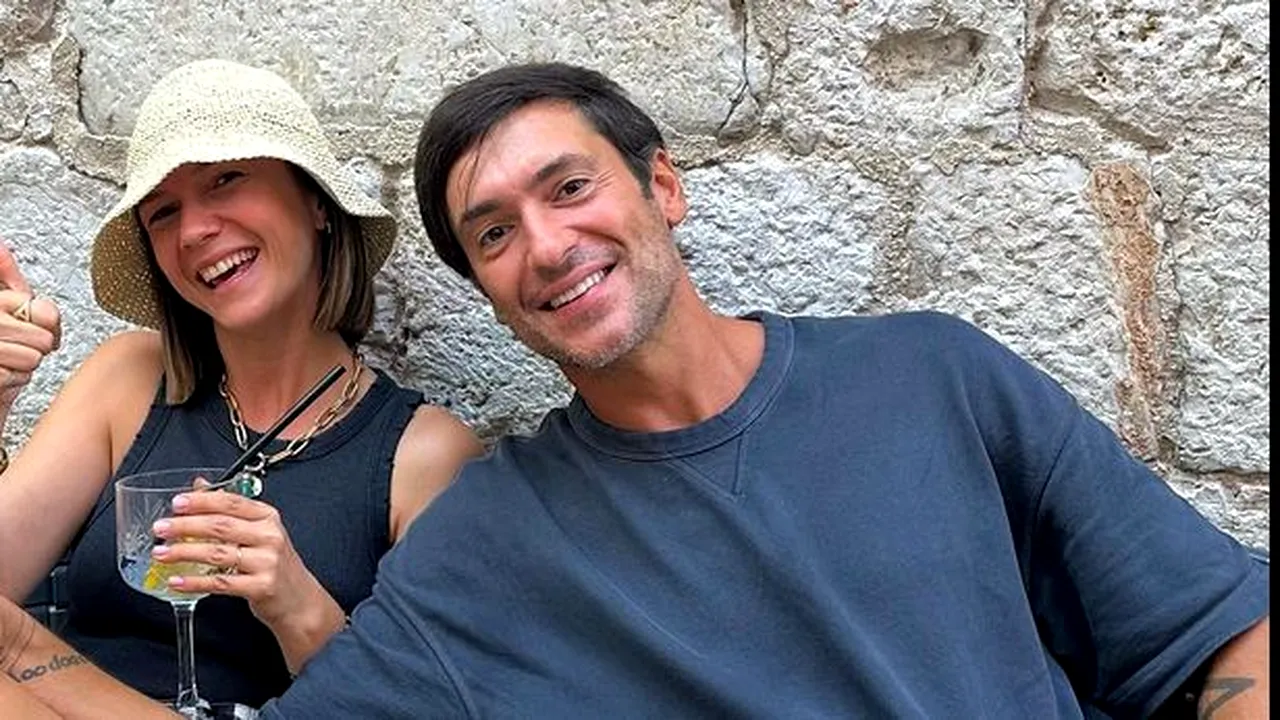 FOTO / Adela Popescu și Radu Vâlcan, despre începuturile relației lor. ”Nu ne-am grăbit să punem ETICHETE”