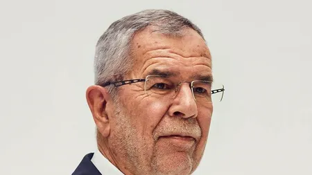 CORONAVIRUS. Un șef de stat a  fost prins de poliție într-un local, după ora închiderii