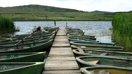 Locul turistic din România considerat „un PORTAL către alte lumi, păzit de balauri care scuipă foc”