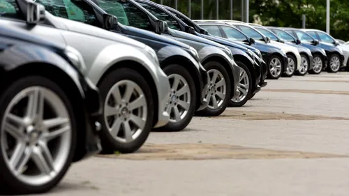 UPDATE | Percheziții de amploare la zeci de persoane care au luat mașini în leasing cu acte de venit falsificate