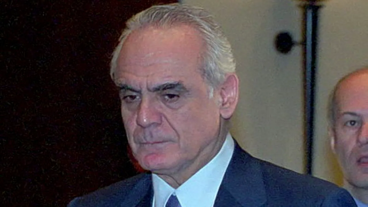 Un fost ministru grec, condamnat la opt ani de închisoare pentru evaziune fiscală