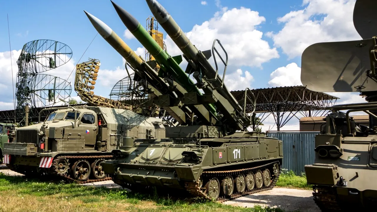 MApN derulează programe de înzestrare cu sisteme de apărare ANTIAERIANĂ de peste 2,5 miliarde de euro