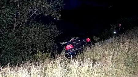 Tragedie la Arad. Două tinere au murit după ce au plonjat cu mașina într-un lac