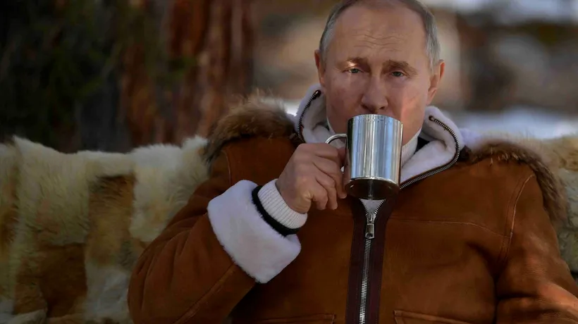 Vladimir Putin, relaxare de weekend în taigaua siberiană, alături de ministrul Apărării al Rusiei (GALERIE FOTO)
