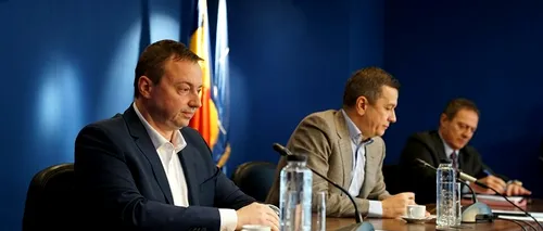 VIDEO | Ministerul Transporturilor a semnat încă trei contracte pentru construcția a 68 de km de autostradă în zona Transilvaniei