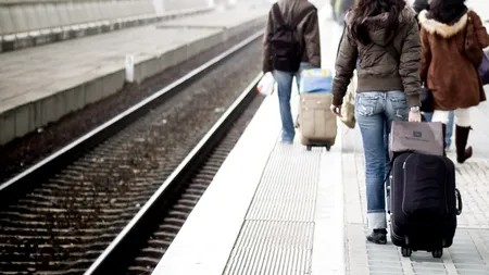 Bilete de tren cu reducere 90%, on-line, pentru studenți. Facilitatea este valabilă doar pe ruta casă-școală