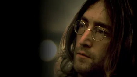 Microfonul folosit de John Lennon pentru înregistrarea albumului 