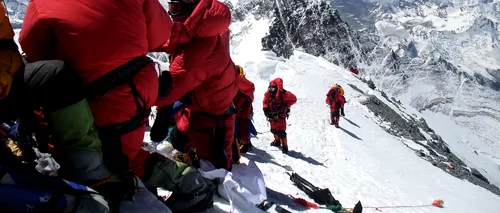 Nepalul schimbă regulile pentru cei care vor să urce pe EVEREST. „Obligatoriu pentru toată lumea!”