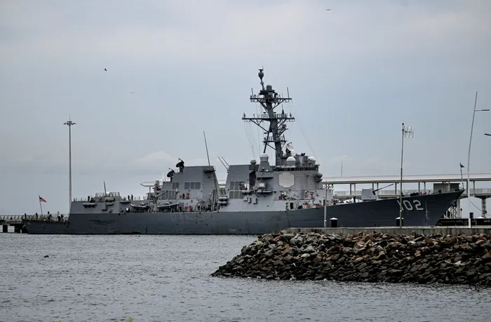 Distrugătorul american USS Sampson 