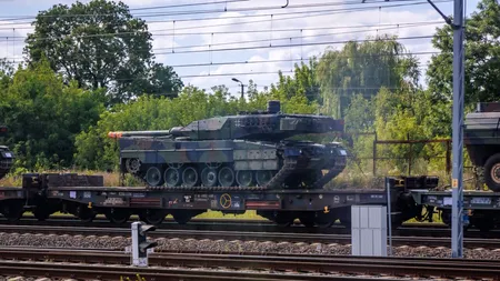 Polonia desfășoară TANCURI în Letonia. Comandant NATO: Consolidarea flancului estic al Alianței este un pas necesar