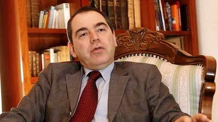 Vlad Alexandrescu nu își dă demisia înainte de Paște