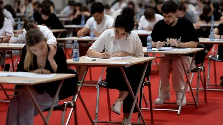 Medic la ATI, îndemn pentru tinerii care vor să practice această meserie: „Un casier la supermarket câștigă mai mult decât un medic rezident”